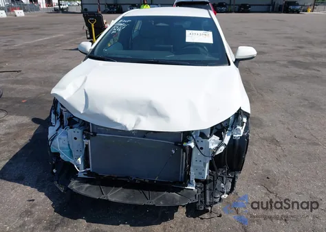 2025 Toyota Corolla Hybrid Se from USA, damaged, VIN JTDBCMFE1SJ045651